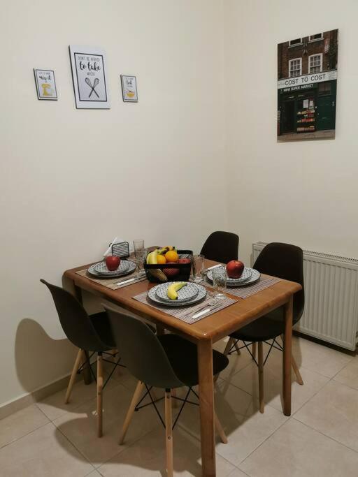 Comfy Apt In Chania City Center ภายนอก รูปภาพ